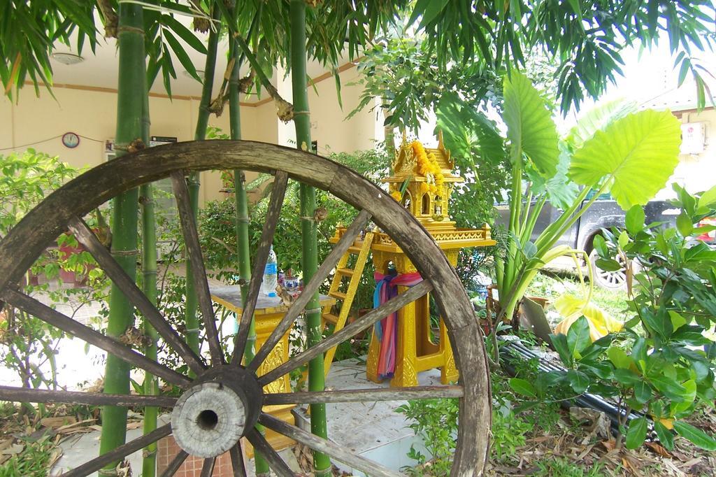 Phuket Airport Overnight Hotel Nai Yang Beach Dış mekan fotoğraf